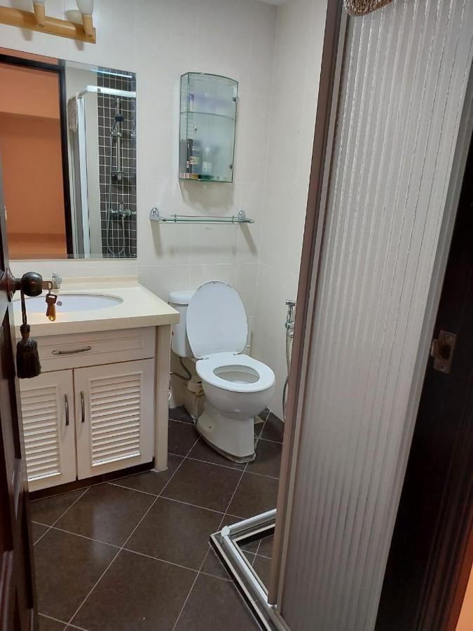 Batu Ferringhi Luxury Seaview Suite - 3Br Екстериор снимка